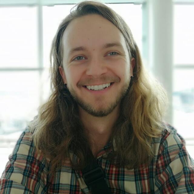 Conversación en inglés (pequeño grupo) lunes y/o viernes