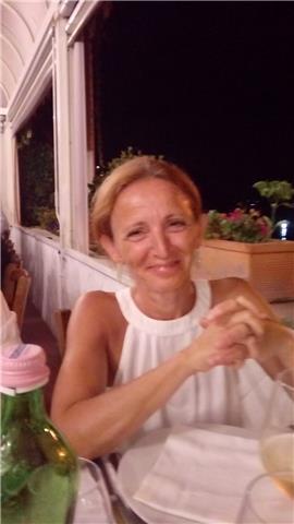 Danzatrice insegnante e coreografa di danza classica e moderna