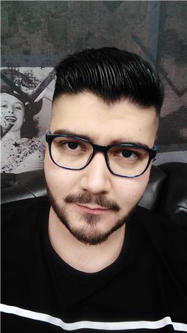 Se dan clases de inglés. niveles a1 y a2.os ayudará a tener un nivel para desenvolverse en conversaciones de viaje o el día a día