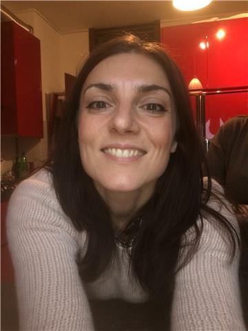 Giornalista freelance, vissuto all’estero 6 anni, inglese avanzato, disponibile ad aiutare chi vuole imparare l’inglese