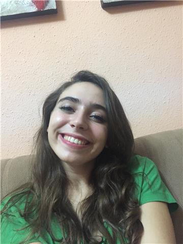 Doy clases de ingles en nivel de first o inferior y nivel de secundaria