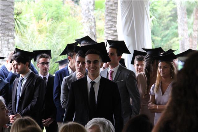 Profesor de matemáticas de todas las edades, desde primaria hasta bachillerato