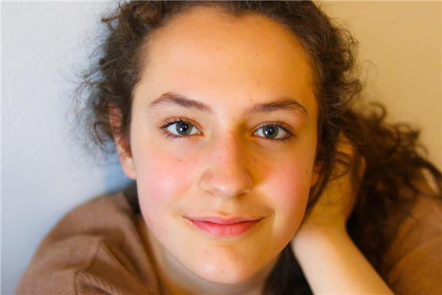 Studentessa di economia offre ripetizioni di inglese