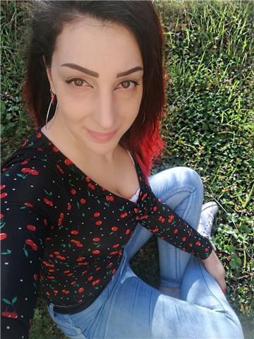 Insegnante abilitata impartisce ripetizioni private a studenti dalle elementari alle medie in tutte le materie. con metodo nulla è complicato 😊