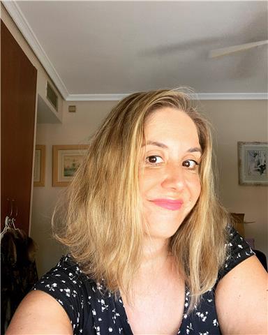 Ofrezco clases inglés Marbella nivel casi bilingüe. Experiencia de años