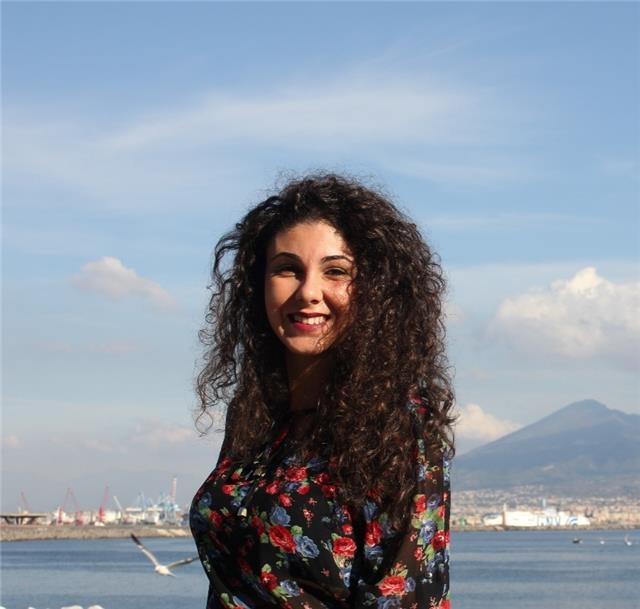 Laureata in cinese alla triennale e alla magistrale con 110 offre lezioni e ripetizioni di lingua cinese ad adulti e bambini, a chi ha un primo approccio alla lingua e a chi vuole fortificare le proprie competenze. Precisa, professionale e competente