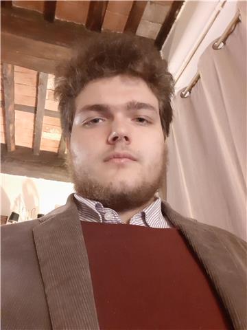 Studente di Storia Moderna e Contemporanea impartisce lezioni di Storia online per liceo e scuole medie