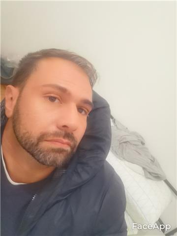Andrea Tutor di Torino laureato in psicologia insegnante a domicilio
