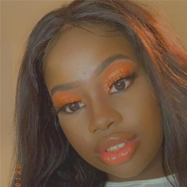 Profesora de castellano y catalán nativo ofrece clases a niños y adultos