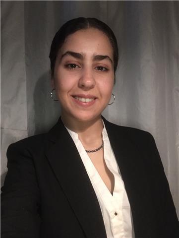 Etudiante en Ecole de commerce, anglais courant