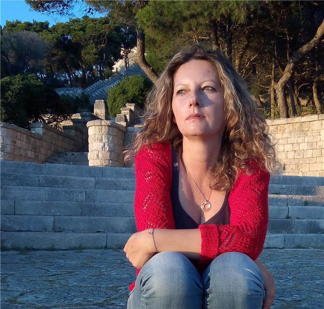 Traduttrice freelance da spagnolo e francese a italiano con 20 anni di esperienza