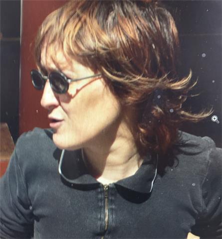 Francesa nativa doy clases de francés en barcelona (y de foto si quieres)