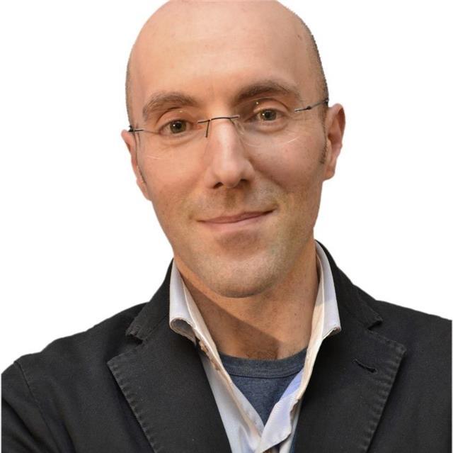 Laureato magistrale in scienze agrarie, pluriennale esperienza di docenza, fornisce lezioni di matematica (medie e biennio superiori) e mat.agrarie