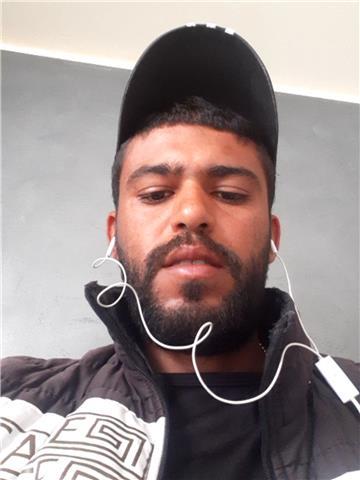 Professeur de français offre des cours particulier en ligne pour des élèves