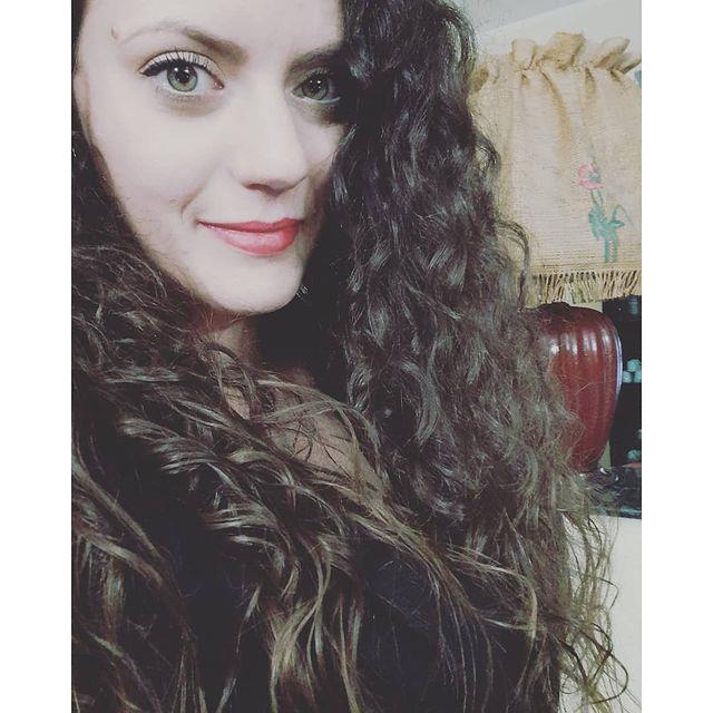 Studentessa di Economia Aziendale offre lezioni private di economia