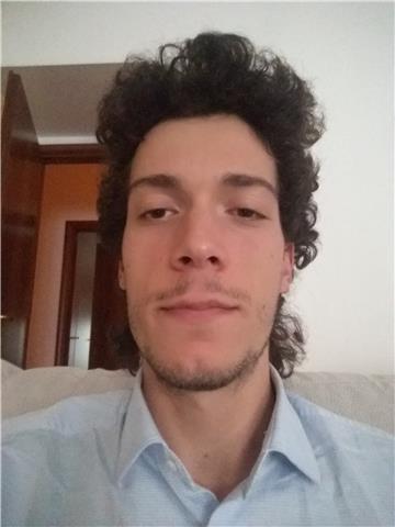 Laureato con Lode in Lettere Classiche offre lezioni di Latino, Greco, Inglese a Milano al prezzo di 25 euro l'ora per studenti di liceo, 30 euro l'ora per studenti universitari. Previste agevolazioni sul costo per studenti meritevoli o in comprovate diff