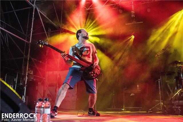 Clases de bajo eléctrico todos los niveles