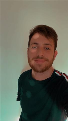 Estudiante de farmacia de último año se ofrece a dar clases de biología, química e inglés