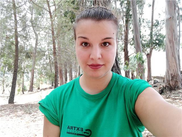 Neolaureata Magistrale in Economia, impartisco lezioni inerenti questo ambito