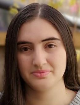 profesora básica con menciones en matemáticas y ciencias naturales