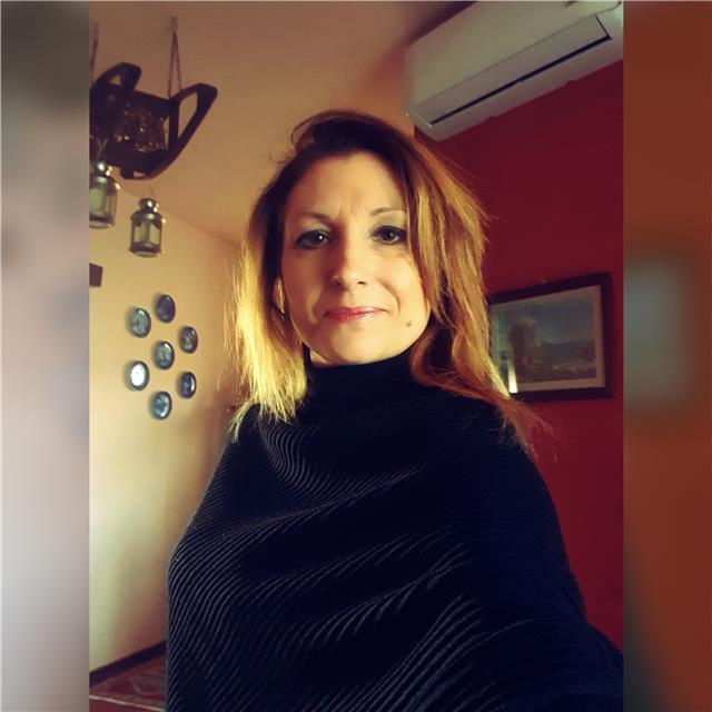 Laureata in tecnologie alimentari offre lezioni di matematica e supporto per materie scientifiche