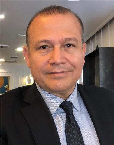 Diploma bilingue 12 anni istituzione educativa spagnola e inglese