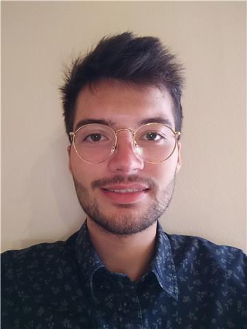 Ofrezco clases de inglés ya sea de repaso o preparación para exámenes oficiales