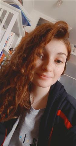 Sono una studentessa del quarto anno, vorrei aiutare ragazzi e ragazze nel disegno tecnico.
Sono una ragazza molto solare e paziente con tanta volontà d'animo