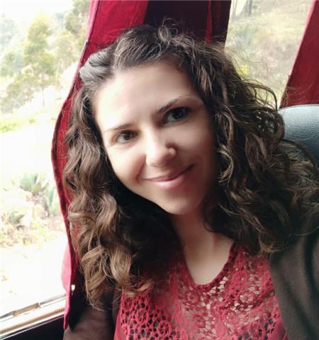 Soy una persona paciente y dinámica que ofrece clases interactivas y adaptadas a las necesidades específicas del alumno. Experiencia en niños con dificultades de aprendizaje