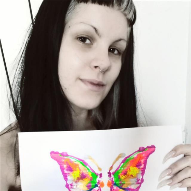 Disegno digitale su Photoshop, pittura acrilica