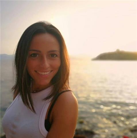 Laureata in economia e gestione aziendale offre ripetizioni anche online di tutte le materie economiche