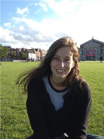 Doy clases de conversación de inglés a chicas / Conversational classes in English to women
