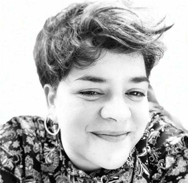 ¿quieres aprender lengua de signos? pregúntame lo que necesite 👍🏽