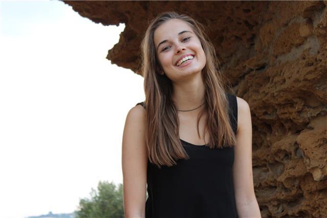 Laureata presso il politecnico di milano offre ripetizioni