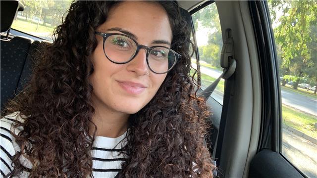 Estudiante de filología francesa, se ofrece a dar clases de francés a niños de primaria y ESO.
Ayudo a hacer los deberes y puedo prepararle pruebas de la materia