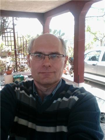 Geologo spiega scienze e matematica