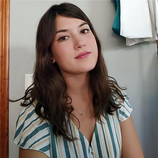 Soy profesora e imparto clases de física y química