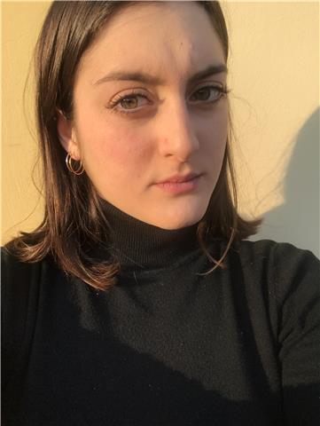 Ragazza con ottimo livello di inglese offre ripetizioni