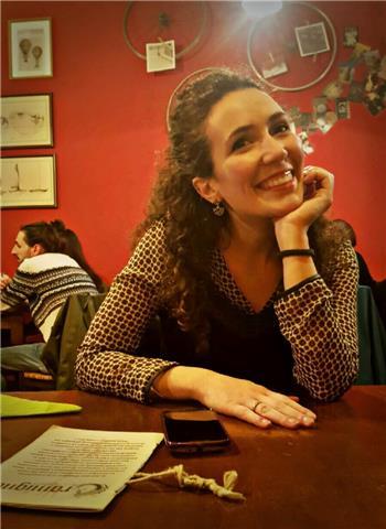 Insegnante di italiano offre ripetizioni e aiuto nello svolgimento dei compiti a casa