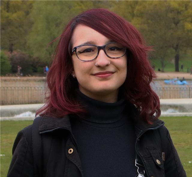 Estudiante Universitaria da clases de inglés a niveles de ESO y Bachillerato en Madrid