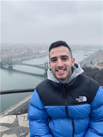 Doy clases particulares de física (especialmente 2º de bachillerato como preparación para la selectividad)