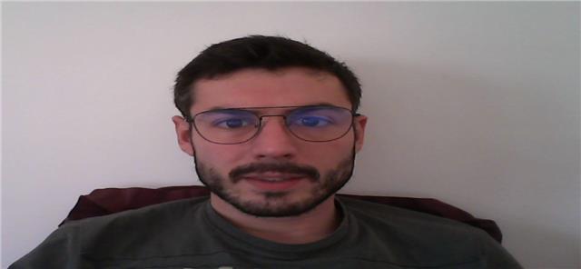Ingénieur agronome d'origine d'Argentine qui habite à Toulouse