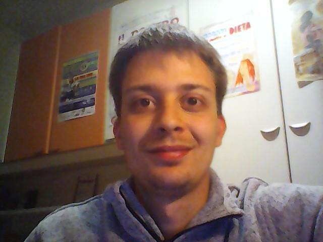 Scienze naturali, chimiche, fisiche, astronomiche a livello liceale o meno