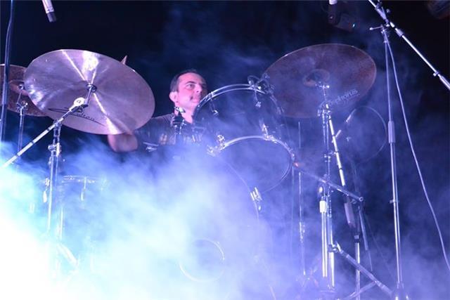 Clases de bateria diferentes estilos. mas de 25 años como musico profesional y docente