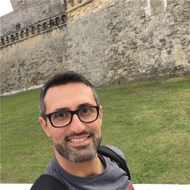 Esperto insegnante matematica e fisica