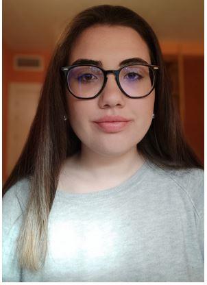 Doy clases particulares de primaria y eso. ayuda con deberes/refuerzo escolar y clases particulares