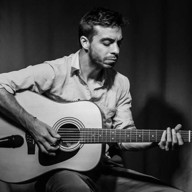 Clases de yoga y consciencia corporal destinada a músicos