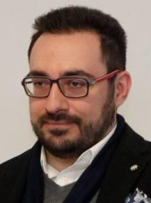 Laureato in Scienze Storiche per ripetizioni di materie umanistiche
