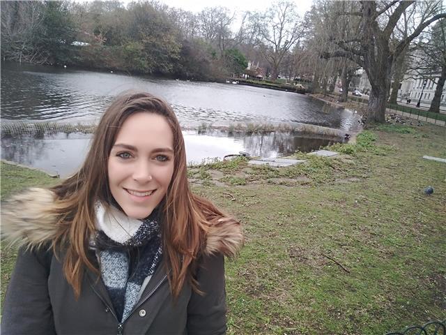 Doy clases de biología y química