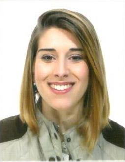 Soy una profesora de inglés bilingue que lleva impartiendo clases de inglés, (science, history, inglés y más asignaturas en este idioma) y de francés desde hace más de 14 años. Soy bilingüe y poseo un título de nivel Advanced - C1 y amplia experiencia